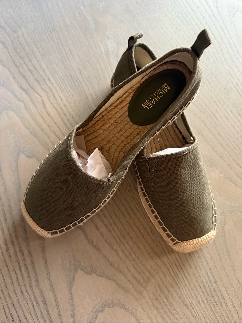 Michael Kors Espadrille Slip-On – Size 8